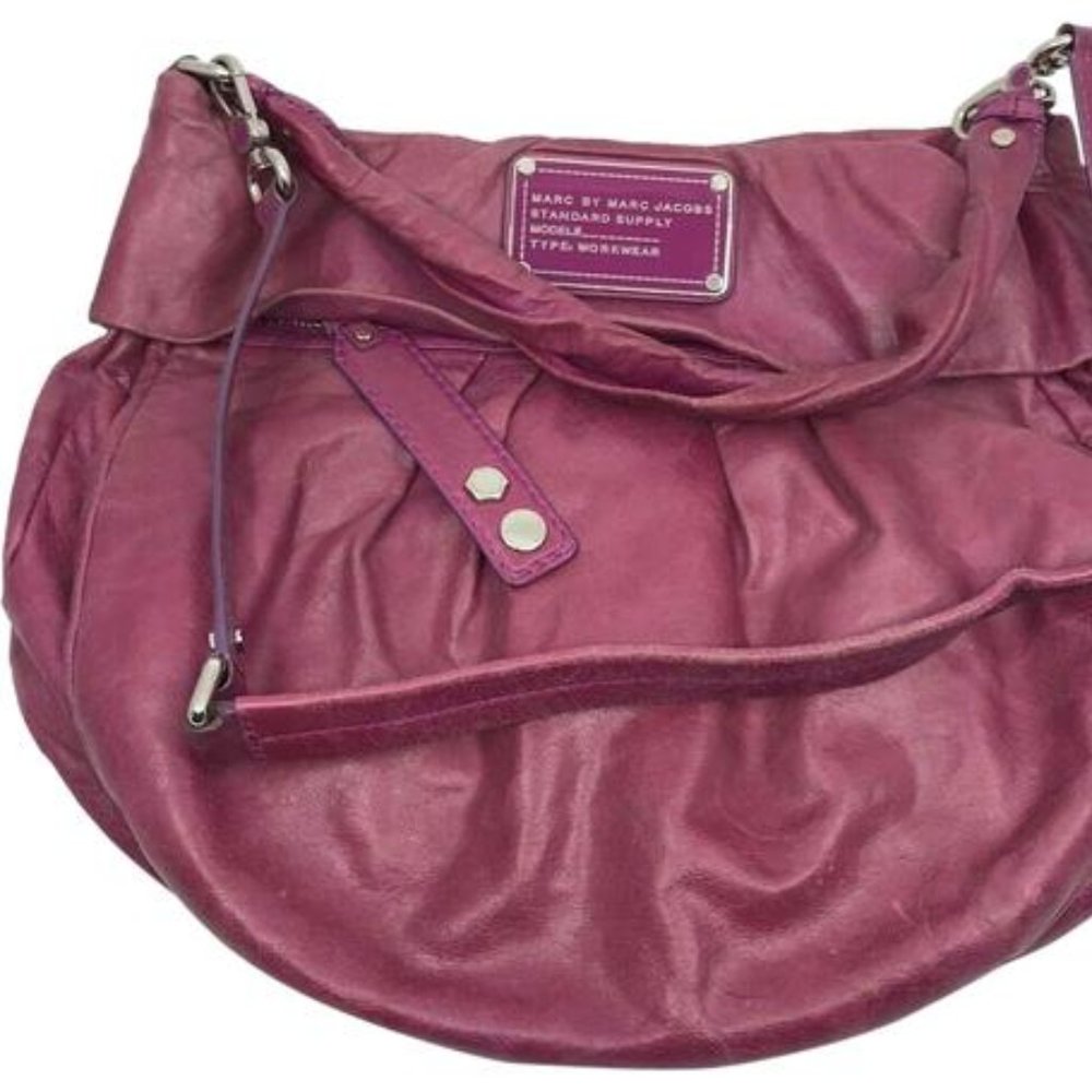 Marc Jacobs Leather Bucket Bag
